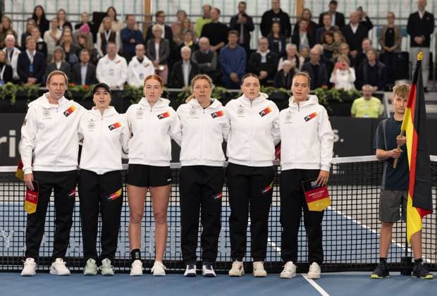 Billie Jean King Cup 2025 Play Offs, TC Ismaning, Munich, Germany, Opening Ceremony, Team Germany, L R Team Captain Rainer Schuettler, Eva Lys, Ella Seidel, Anna Lena Friedsam, Jule Niemeier and Tessa Brockmann Tennis Billie Jean King Cup 2025 ITF Billie Jean King Cup TC Ismaning Ismaning Bavaria Germany November 14, 2025 Billie Jean King Cup 2025 Play Offs, TC Ismaning, Munich, Germany, Opening Ceremony, Team Germany, L R Team captains Rainer Schuettler, Eva Lys, Ella Seidel, Anna Lena Friedsam, Jule Niemeier and Tessa Brockmann Tennis Billie Jean King Cup 2025 ITF Billie Jean King Cup TC Ismaning Ismaning Bayern Germany November 14, 2025 Billie Jean King Cup 2025 Play Offs, TC Ismaning, Munich, Germany, Opening Ceremony, Team Germany Tennis Billie Jean King Cup 2025 ITF Billie Jean King Cup TC Ismaning Ismaning Bayern Germany November 14, 2025 Copyright: xJuergenxHasenkopfx
