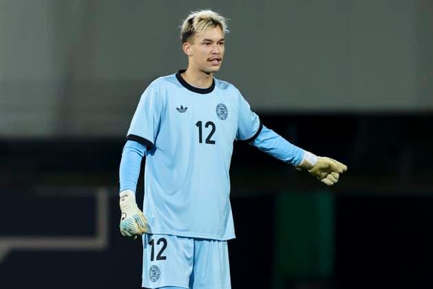 Torhueter Mio Backhaus Germany gestures, UEFA Under21 Championship Group F MD 6, Germany U21 v Malta U21, Sportpark Ronhof Thomas Sommer on November 14, 2025 in Furth, Germany Photo by Marco Steinbrenner DeFodi Images Torhueter Mio Backhaus Germany gestures, UEFA Under21 Championship Group F MD 6, Germany U21 v Malta U21, Sportpark Ronhof Thomas Sommer, November 14, 2025 in Furth, Germany Photo by Marco Steinbrenner DeFodi Images DFB DFL REGULATIONS PROHIBIT ANY USE OF PHOTOGRAPHS AS IMAGE SEQUENCES AND OR QUASI VIDEO
