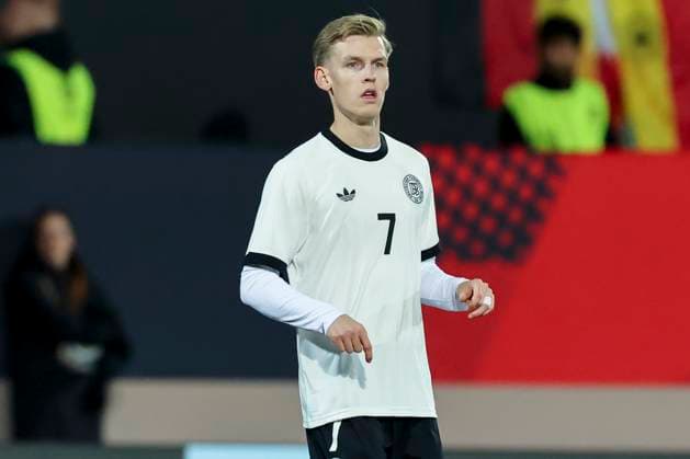 Anton Kade Germany looks on, UEFA Under21 Championship Group F MD 6, Germany U21 v Malta U21, Sportpark Ronhof Thomas Sommer, November 14, 2025 in Furth, Germany Photo by Marco Steinbrenner DeFodi Images Anton Kade Germany looks on, UEFA Under21 Championship Group F MD 6, Germany U21 v Malta U21, Sportpark Ronhof Thomas Sommer, November 14, 2025 in Furth, Germany Photo by Marco Steinbrenner DeFodi Images DFB DFL REGULATIONS PROHIBIT ANY USE OF PHOTOGRAPHS AS IMAGE SEQUENCES AND OR QUASI VIDEO
