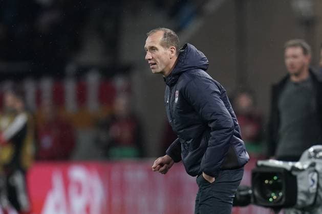 Soccer World Cup Qualification 2025 2026 14 11 2025, Soccer international match, international match, World Cup Qualification, 2025 2026, Group A, Luxembourg, Stade de Luxembourg, Kockelscheuer, Luxembourg LUX Germany, Germany GER vl Jeff Strasser Trainer, Coach Luxembourg, Luxembourg, FLF