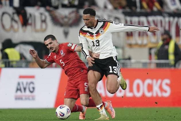 Soccer World Cup Qualification 2025 2026 14 11 2025, Soccer international match, international match, World Cup Qualification, 2025 2026, Group A, Luxembourg, Stade de Luxembourg, Kockelscheuer, Luxembourg LUX Germany, Germany GER vl Alessio Curci Luxembourg, Luxembourg, FLF 5 Felix Nmecha Germany DEU, DFB, 13