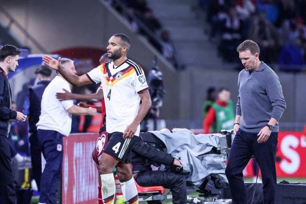 Jonathan Tah 4 Germany after his substitution, with head coach Julian Nagelsmann Germany , Luxembourg vs Germany, Football, Men, World Cup Qualification, International, Group stage, Group A, Stade de Luxembourg, UEFA,14 11 2025 Luxembourg City Luxembourg Copyright: xkolbert-press MartinxAgüerax