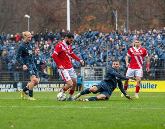 Football, Men, Season 2025 2026, Brandenburg State Cup quarter-finals , SV Babelsberg 03 FC Energie Cottbus, f l Linus Queißer Babelsberg , Tolcay Cigerci Energie Cottbus , Kenny Weyh Babelsberg , Erik Engelhardt Energie Cottbus , 15 11 2025, Copyright: xSebastianxRäppold MatthiasxKochx