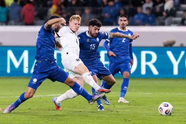 SOCCER - FIFA WC quali, CYP vs AUT LIMASSOL,CYPRUS,15.NOV.25 - SOCCER - FIFA World Cup, WM, Weltmeisterschaft, Fussball 2026, European Qualifiers, group stage, OEFB international match, Länderspiel, Nationalmannschaft Cyprus vs Austria. Image shows Nikolaos Panagiotou (CYP), Nicolas Seiwald (AUT) and Christos Shelis (CYP). GEPAxpictures xArminxRauthner