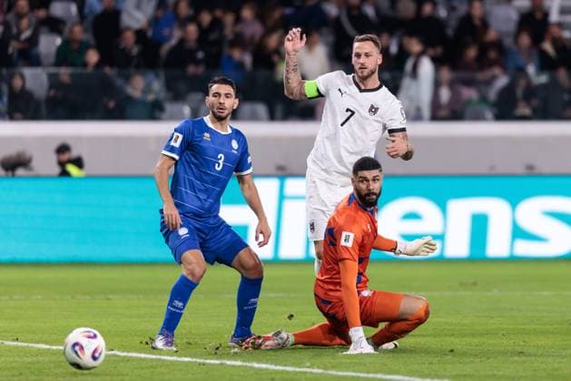 SOCCER - FIFA WC quali, CYP vs AUT LIMASSOL,CYPRUS,15.NOV.25 - SOCCER - FIFA World Cup, WM, Weltmeisterschaft, Fussball 2026, European Qualifiers, group stage, OEFB international match, Länderspiel, Nationalmannschaft Cyprus vs Austria. Image shows Nikolaos Panagiotou, Fabiano (CYP) and Marko Arnautovic (AUT). Keywords: goal. GEPAxpictures xArminxRauthner