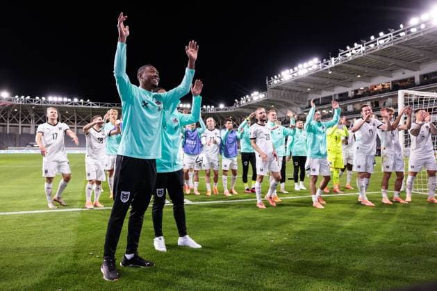 SOCCER - FIFA WC quali, CYP vs AUT LIMASSOL,CYPRUS,15.NOV.25 - SOCCER - FIFA World Cup, WM, Weltmeisterschaft, Fussball 2026, European Qualifiers, group stage, OEFB international match, Länderspiel, Nationalmannschaft Cyprus vs Austria. Image shows the rejoicing of David Alaba (AUT) and the team of AUT. GEPAxpictures xArminxRauthner