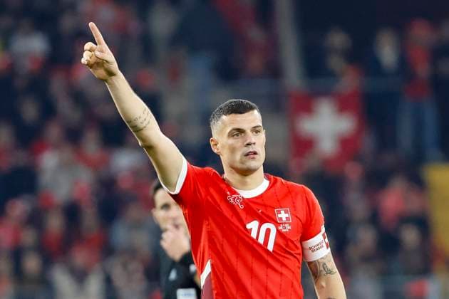 Granit Xhaka Switzerland, 10 , Switzerland, FIFA, World Cup Qualification Europe, Group B , Switzerland vs Sweden, 15 11 2025, Stade de Geneve, Geneva, Switzerland Geneva Stade de Geneve Canton of Geneva Switzerland Copyright: xGrantxHubbsx