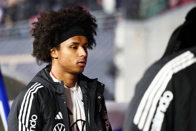 GER, World Cup Qualification, Germany Slovakia 17 11 2025, Leipzig, Red Bull Arena, GER, Season 2025, Laenderspiel, WM Qualifikation Europa, Gruppenphase, 6 Spieltag, Gruppe A Germany Slovakia im Bild Karim Adeyemi Germany geht zur Ersatzbank DFL regulations prohibit any use of photographs as image sequences and or quasi video