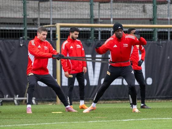 Soccer, Men, Season 2025 2026, 1 Bundesliga, 1 FC Union Berlin, Training, f l Andrej Ilic 1 FC Union Berlin , Livan Burcu 1 FC Union Berlin , Oluwaseun Ogbemudia 1 FC Union Berlin , 18 11 2025, Copyright: xMatthiasxKochx