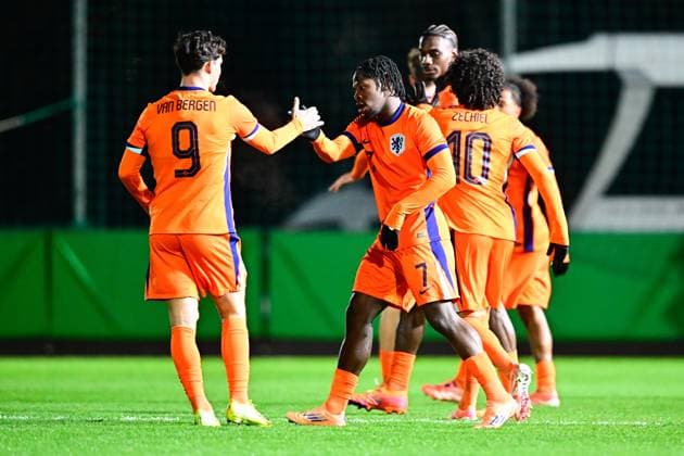 BUDAORS , 18-11-2025 , BSC Stadium , season 2025 2026 , UEFA European U21, U 21 Football 2025 , Qualifying round , match day 7 , match between Israel U21 and Netherlands U21 , picture shows Netherlands U21 player Thom van Bergen, Netherlands U21 player Jayden Addai celebrating the 0-1 Israel vs Netherlands (U21) x32084415x Copyright: