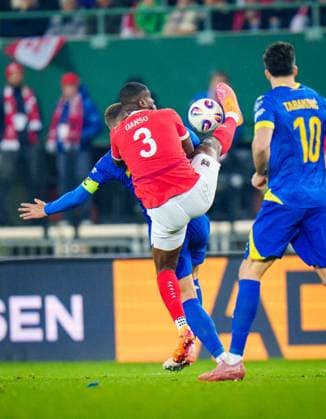 SOCCER - FIFA WC quali, AUT vs BIH VIENNA,AUSTRIA,18.NOV.25 - FIFA World Cup, WM, Weltmeisterschaft, Fussball 2026, European Qualifiers, group stage, OEFB international match, Länderspiel, Nationalmannschaft Austria vs Bosnia and Herzegovina. Image shows Kevin Danso (AUT). GEPAxpictures xEdgarxEisner