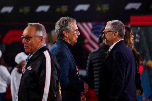 F1 - LAS VEGAS GRAND PRIX 2025 Mike Spagnola (CEO of SEMA), portrait, DOMENICALI Stefano (ita), Chairman and CEO Formula One Group FOG, portrait during the 2025 Formula 1 Las Vegas Grand Prix, 22th round of the 2025 FIA Formula One World Championship, WM, Weltmeisterschaft from November 21 to 23, 2025 on the Las Vegas Strip Circuit, in Paradise, Nevada, United States of America - ParadiseUnited States Copyright: xJoaoxFilipex