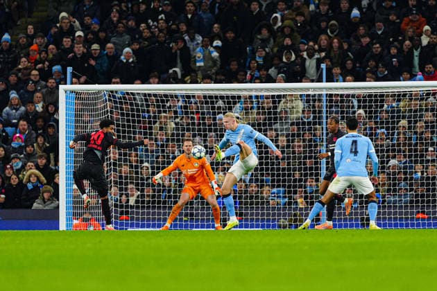 Erling Haaland Manchester City, 09 ENG, Manchester City vs Bayer 04 Leverkusen, Football, UEFA Champions League, Matchday 5, Season 2025 2026, 25 11 2025 ENG, Manchester City vs Bayer 04 Leverkusen, Football, UEFA Champions League, Matchday 5, Season 2025 2026, 25 11 2025 Manchester Copyright: xEibner-Pressefoto MarcelxvonxFehrnx EP_MFN