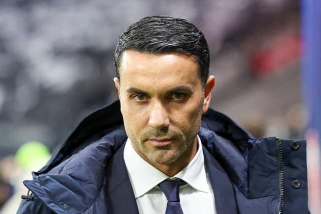 Raffaele Palladino Atalanta Bergamo, Coach , Germany, Football, UEFA Champions League, Matchday 5, 2025 2026, Eintracht Frankfurt vs Atalanta Bergamo, 26 11 2025, Deutsche Bank Park, Frankfurt am Main, Germany Frankfurt am Main Deutsche Bank Park Hessen Germany Copyright: xGrantxHubbsx