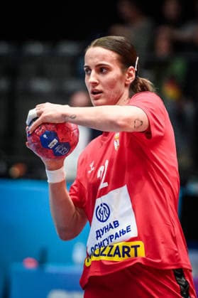 Jovana Jovovic Serbia, 22 GER, Serbia Uruguay, Handball World Championship, Preliminary Round, Group C, 26 11 2025 GER, Serbia Uruguay, Handball World Championship, Preliminary Round, Group C, 26 11 2025 Stuttgart Copyright: xSandyxDinkelackerx EP_SDR