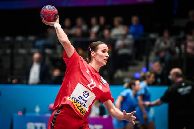 Jovana Jovovic Serbia, 22 GER, Serbia Uruguay, Handball World Championship, Preliminary Round, Group C, 26 11 2025 GER, Serbia Uruguay, Handball World Championship, Preliminary Round, Group C, 26 11 2025 Stuttgart Copyright: xSandyxDinkelackerx EP_SDR