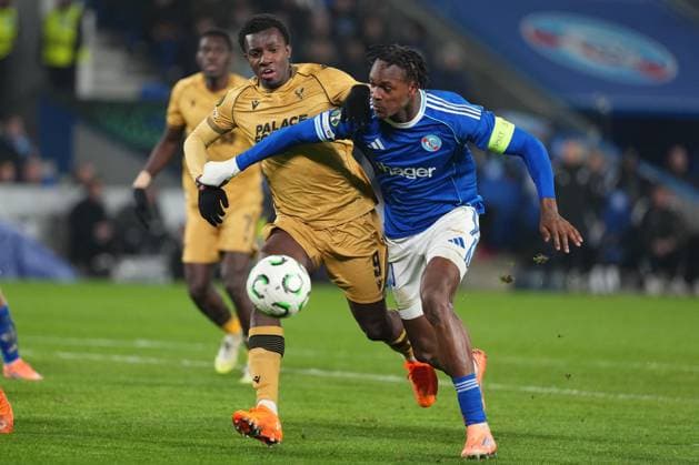 Eddie Nketiah of Crystal Palace and Emmanuel Emegha of Strasbourg Strasbourg v Crystal Palace, UEFA Conference League, Group Stage, Football, Stade de la Meinau Strasbourg, Strasbourg, France - 27 Nov 2025Strasbourg Stade de la Meinau Strasbourg France EDITORIAL USE ONLY No use with unauthorised audio, video, data, fixture lists, club league logos or live services. Online in-match use limited to 120 images, no video emulation. No use in betting, games or single club league player publications. Copyright: xDavexWinter Shutterstockx 15928086ci