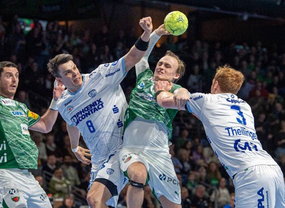 Handball, Men, Season 2025 2026, DAIKIN Handball Bundesliga 14 Matchday , Füchse Berlin TBV Lemgo, f l Mijajlo Marsenic Füchse Berlin , Frederik Simak Lemgo , Tobias Gröndahl Füchse Berlin , Nicolai Theilinger Lemgo , 30 11 2025, Copyright: xSebastianxRäppold MatthiasxKochx