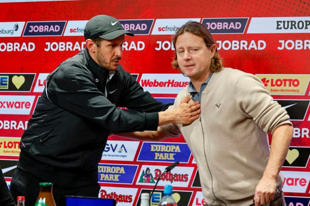 Julian Schuster SC Freiburg, coach and Bo Henriksen 1 FSV Mainz, coach at the press conference , Germany, Soccer, 1 Bundesliga, Matchday 12, 2025 2026, SC Freiburg vs 1 FSV Mainz 05, 30 11 2025, Europa Park Stadion, Freiburg im Breisgau, Germany Freiburg im Breisgau Europa Park Stadion Baden Württemberg Germany Copyright: xGrantxHubbsx