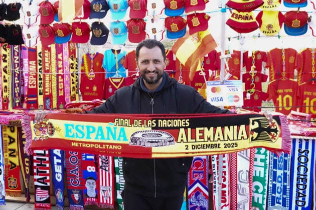Impressions before the match Spanish German scarves and flags in all colors ESP, Spain vs Germany, Womens Nations League, Final second leg, 2025 2026 season, 02 12 2025 ESP, Spain Vs Germany, Womens Nations League, Final second leg, 2025 2026 season, 02 12 2025 Madrid Copyright: xEibner-Pressefoto JoergxNiebergax EP_JNL