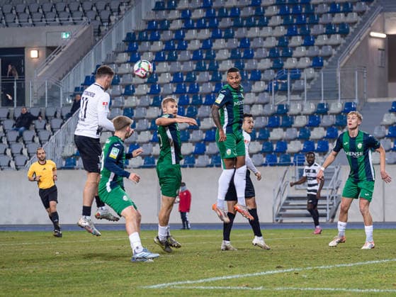 Jermaine Jann SG Wattenscheid 09, 11 in header duel against David Winke FC Guetersloh, 17 SG Wattenscheid 09 vs FC Guetersloh, Football, Westphalia State Cup, quarter-finals, 2025 2026 season, 03 12 2025 SG Wattenscheid 09 vs FC Guetersloh, Football, Westphalia State Cup, quarter-finals, 2025 2026 season, 03 12 2025 Wattenscheid Copyright: xEibner-Pressefoto DamianxKruczynx EP_DKI