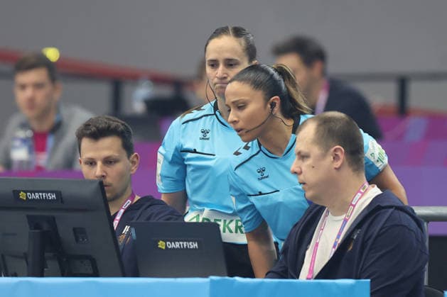 GER, Dortmund, 27th Wommens World Championship 2025, Main Round, Group II 2 Round Round Serbia Serbia SRB vs Faroe Islands Faroe Islands FRO 04 12 2025, Westfalenhalle, Dortmund, GER, Dortmund, 27th Wommens World Championship 2025, Main Round, Group II 2 Round Round Serbia Serbia SRB vs Faroe Islands Faroe Islands FRO , in the picture video evidence nordphotoxGmbHx xMeuter nph00351