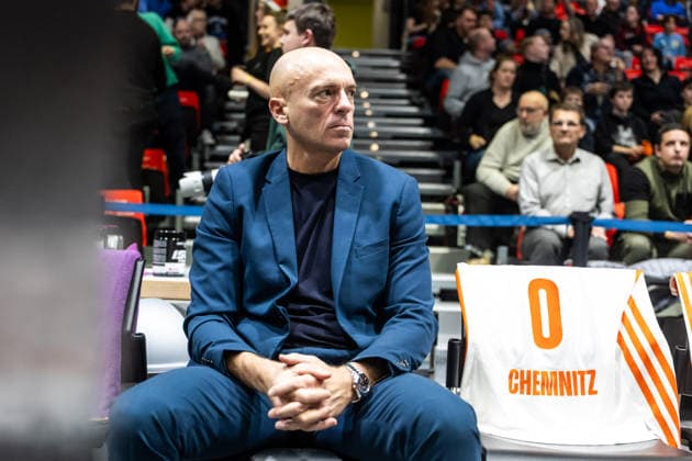 GER, BKT EuroCup, Season 2025 2026, Niners Chemnitz Turk Telekom Ankara 04 12 2025, Messe, Chemnitz, GER, BKT EuroCup, Season 2025 2026, Niners Chemnitz Turk Telekom Ankara Rodrigo Pastore Head Coach , Niners Chemnitz Foto Alexander Trienitz Chemnitz Messe Sachsen Germany