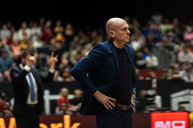 GER, BKT EuroCup, Season 2025 2026, Niners Chemnitz Turk Telekom Ankara 04 12 2025, Messe, Chemnitz, GER, BKT EuroCup, Season 2025 2026, Niners Chemnitz Turk Telekom Ankara Rodrigo Pastore Head Coach , Niners Chemnitz Foto Alexander Trienitz Chemnitz Messe Sachsen Germany