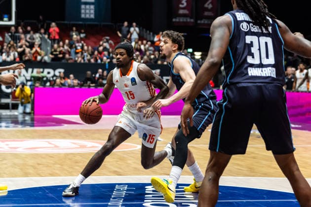 GER, BKT EuroCup, Season 2025 2026, Niners Chemnitz Turk Telekom Ankara 04 12 2025, Fair, Chemnitz, GER, BKT EuroCup, Season 2025 2026, Niners Chemnitz Turk Telekom Ankara Ty Brewer Niners Chemnitz, 15 Photo Alexander Trienitz Chemnitz Fair Saxony Germany