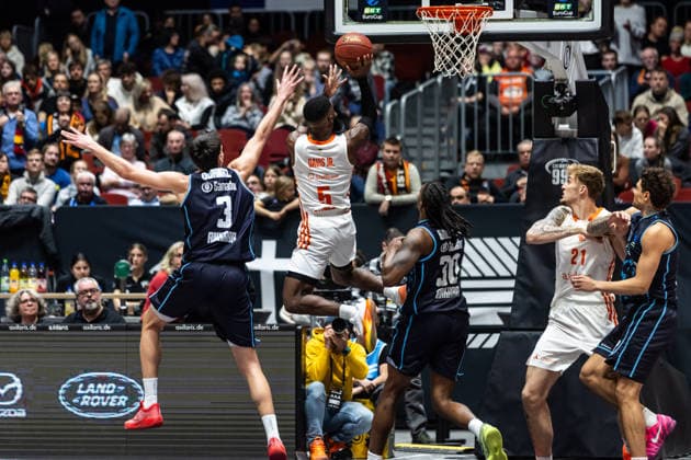 GER, BKT EuroCup, Season 2025 2026, Niners Chemnitz Turk Telekom Ankara 04 12 2025, Messe, Chemnitz, GER, BKT EuroCup, Season 2025 2026, Niners Chemnitz Turk Telekom Ankara Corey Davis Jr Niners Chemnitz, 5 Photo Alexander Trienitz Chemnitz Messe Sachsen Germany