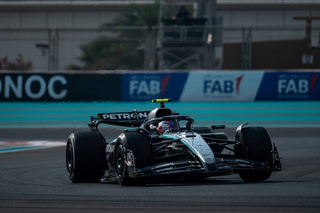 Andrea Kimi Antonelli Mercedes AMG Petronas F1 Team, Italy, 12 in F1 W16, UAE, Formula 1 World Championship, Abu Dhabi Grand Prix, Yas Marina Circuit, Free Practice, 05 12 2025 UAE, Formula 1 World Championship, Abu Dhabi Grand Prix, Yas Marina Circuit, Free Practice, 05 12 2025 Yas Marina Island Copyright: xEibner-Pressefoto Memmlerx EP_MMR