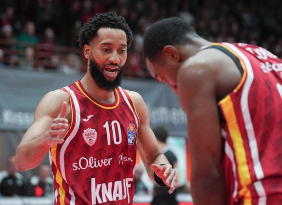In the picture from left Davion Mintz Wuerzburg Baskets, 10 and Johnathan Stove Wuerzburg Baskets, 22 05 12 2025, Basketball, Fitness First Wuerzburg Baskets vs EWE Baskets Oldenburg, easyCredit BBL, 9 Matchday, Germany, Wuerzburg, tectake Arena, Copyright: HMBxMedia xPeterxRau