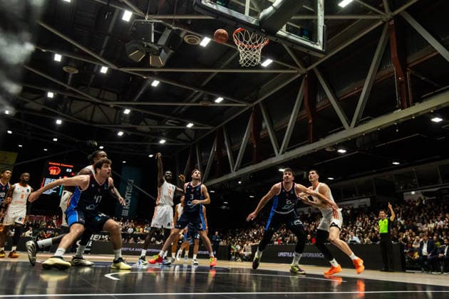 GER, BKT EuroCup, Season 2025 2026, Niners Chemnitz Panionios Cosmorama Travel Athens 09 12 2025, Fair, Chemnitz, GER, BKT EuroCup, Season 2025 2026, Niners Chemnitz Panionios Cosmorama Travel Athens Amadou Sow Niners Chemnitz, 12 at a free throw Photo Alexander Trienitz Chemnitz Fair Saxony Germany