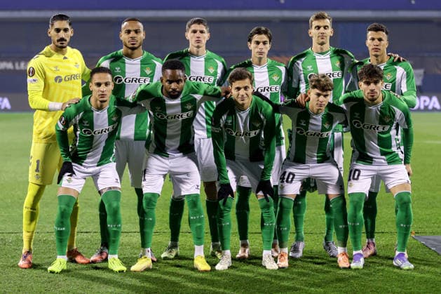 GNK Dinamo v Real Betis Balompie - UEFA Europa League 2025 26 League Phase MD6 Alvaro Valles, Antony, Natan, Cedric Bakambu, Rodrigo Riquelme, Valentin Gomez, Angel Ortiz, Diego Llorente, Abdessamad Ezzalzouli and Nelson Deossa of Real Betis lie up for a team photo prior to the UEFA Europa League 2025 26 League Phase MD6 match between GNK Dinamo and Real Betis Balompie at Stadion Maksimir on December 11, 2025 in Zagreb, Croatia. MatijaxHabljak PIXSELL