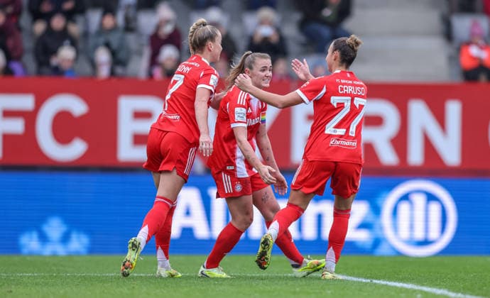GER, Munich, FC Bayern Munich vs Hamburger SV, Google Pixel Womens Bundesliga, Football, DFB, Season 2025 2026, FC Bayern Campus, 13 Matchday, in the picture Georgia Stanway Bayern Munich 31 , Goal, joy, jubilation and emotion, 2 0 DFB DFL REGULATIONS PROHIBIT ANY USE OF PHOTOGRAPHS AS IMAGE SEQUENCES AND OR QUASI VIDEO, 14 12 2025 Copyright: HMBxMedia HendrikxHamelau