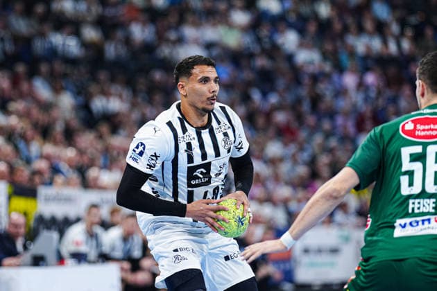 Mohab Abdelhak THW Kiel, 48 GER, THW Kiel vs TSV Hannover Burgdorf, Handball, 1 Bundesliga, Matchday 18, Season 2025 2026, 20 12 2025 GER, THW Kiel vs TSV Hannover Burgdorf, Handball, 1 Bundesliga, Matchday 18, Season 2025 2026, 20 12 2025 Kiel Copyright: xEibner-Pressefoto MarcelxvonxFehrnx EP_MFN
