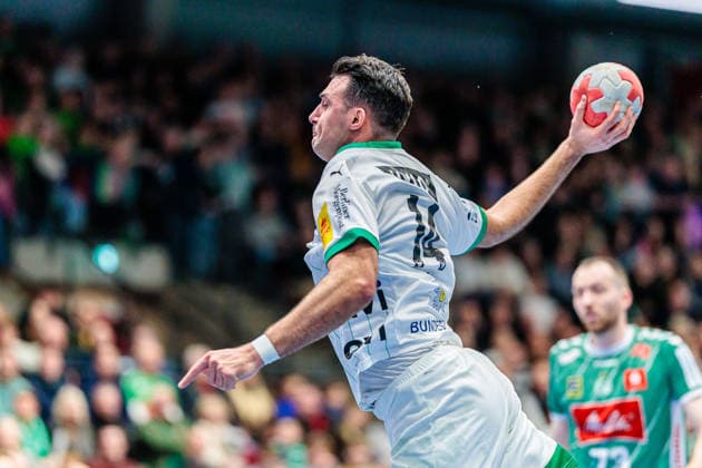 Aitor Arino Fuechse Berlin, 14 in goal GER, GWD Minden vs Fuechse Berlin, Handball, 1 Bundesliga, Matchday 18, Season 2025 2026, 21 12 2025 GER, GWD Minden vs Fuechse Berlin, Handball, 1 Bundesliga, Matchday 18, Season 2025 2026, 21 12 2025 Luebbecke Copyright: xEibner-Pressefoto JanxRollingerx EP_JSK