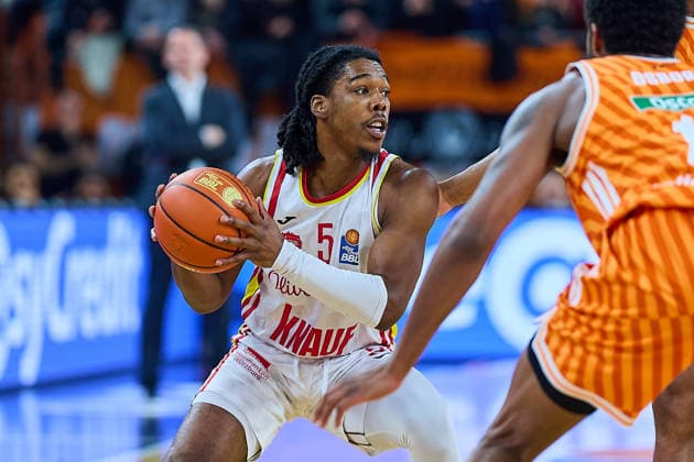 Marcus Carr (Fitness First Wuerzburg Baskets, 05) GER, ratiopharm ulm vs. Fitness First Wuerzburg Baskets, Basketball, 13. Spieltag, EasyCredit Bundesliga, Spielzeit 2025 2026, 29.12.2025 GER, ratiopharm ulm vs. Fitness First Wuerzburg Baskets, Basketball, 13. Spieltag, EasyCredit Bundesliga, Spielzeit 2025 2026, 29.12.2025 Neu-Ulm Copyright: xEibner-Pressefoto GeraldxOelze-dexStoppanyx EP_ODS