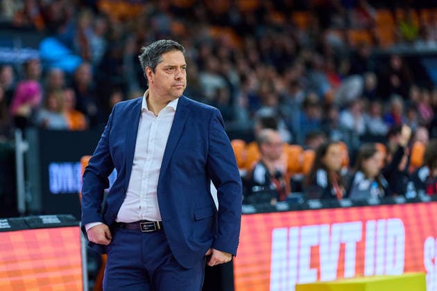 Portrait, Portraet, Freisteller von Sasa Filipovski (Fitness First Wuerzburg Baskets, Head Coach) GER, ratiopharm ulm vs. Fitness First Wuerzburg Baskets, Basketball, 13. Spieltag, EasyCredit Bundesliga, Spielzeit 2025 2026, 29.12.2025 GER, ratiopharm ulm vs. Fitness First Wuerzburg Baskets, Basketball, 13. Spieltag, EasyCredit Bundesliga, Spielzeit 2025 2026, 29.12.2025 Neu-Ulm Copyright: xEibner-Pressefoto GeraldxOelze-dexStoppanyx EP_ODS