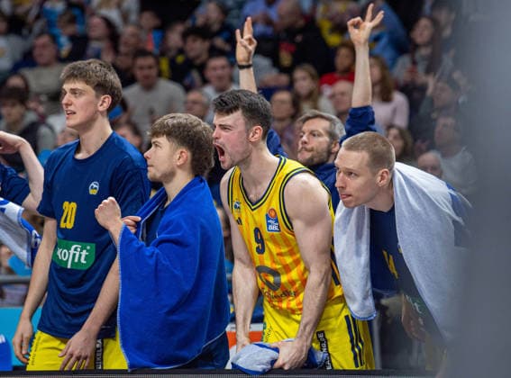 Basketball, Men, Season 2025 2026, easyCredit BBL 13 Matchday, Catch-up match , Alba Berlin Löwen Braunschweig, f l Anton Nufer Alba , Bennet Hundt Alba , Jonas Mattiseck Alba , Martynas Echodas Alba , 31 12 2025, Copyright: xSebastianxRäppold MatthiasxKochx