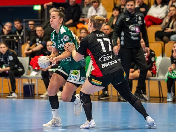 Stephanie Elies Frisch Auf Frauen, 63 will be replaced by Charlotte Kaehr BSV Sachsen Zwickau, 17 will be replaced, Buxtehuder SV vs Frisch Auf Goeppingen, Handball, 1 Bundesliga, Season 2025 2026, 05 10 2025 Buxtehuder SV vs Frisch Auf Goeppingen, Handball, 1 Bundesliga, Season 2025 2026, 05 10 2025 Buxtehude Copyright: xEibner-Pressefoto MichaelxSchmidx EP_MST