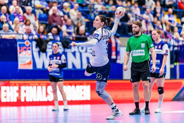 Jovana Stoiljkovic Chambray Touraine Handball, 33 on 7-meter throw GER, HSG Blomberg Lippe GER vs Chambray Touraine Handball FRA , Handball, EHF European League Women, Group Phase, 11 01 2026 GER, HSG Blomberg Lippe GER vs Chambray Touraine Handball FRA , Handball, EHF European League Women, Group Phase, 11 01 2026 Lemgo Copyright: xEibner-Pressefoto JanxRollingerx EP_JSK
