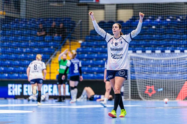 Carin Stroemberg Chambray Touraine Handball, 06 cheers GER, HSG Blomberg Lippe GER vs Chambray Touraine Handball FRA , Handball, EHF European League Women, Group Phase, 11 01 2026 GER, HSG Blomberg Lippe GER vs Chambray Touraine Handball FRA , Handball, EHF European League Women, Group Phase, 11 01 2026 Lemgo Copyright: xEibner-Pressefoto JanxRollingerx EP_JSK
