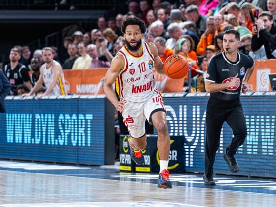 Davion Mintz Fitness First Wuerzburg Baskets, 10 alone in dribbling RASTA Vechta vs Fitness First Wuerzburg Baskets, Basketball, easyCredit Basketball Bundesliga, 15 Matchday, Season 2025 2026, 11 01 2026 RASTA Vechta vs Fitness First Wuerzburg Baskets, Basketball, easyCredit Basketball Bundesliga, 15 Matchday, Season 2025 2026, 11 01 2026 Vechta Copyright: xEibner-Pressefoto DamianxKruczynx EP_DKI