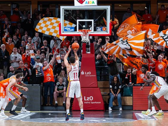 Brae Ivey Fitness First Wuerzburg Baskets, 11 at free throw RASTA Vechta vs Fitness First Wuerzburg Baskets, Basketball, easyCredit Basketball Bundesliga, 15 Matchday, Season 2025 2026, 11 01 2026 RASTA Vechta vs Fitness First Wuerzburg Baskets, Basketball, easyCredit Basketball Bundesliga, 15 Matchday, Season 2025 2026, 11 01 2026 Vechta Copyright: xEibner-Pressefoto DamianxKruczynx EP_DKI