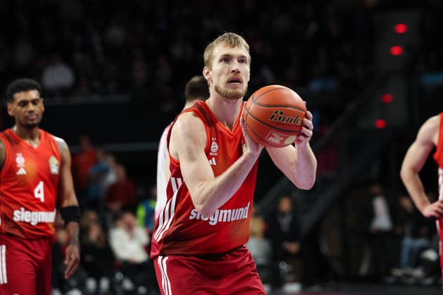 Niels Giffey FC Bayern Basketball, 05 , GER, FC Bayern Basketball vs Telekom Baskets Bonn, Basketball, easycredit Basketball Bundesliga, 15 Matchday, Season 2025 2026, 11 01 2026, GER, FC Bayern Basketball vs Telekom Baskets Bonn, Basketball, easycredit Basketball Bundesliga, 15 Matchday, Season 2025 2026, 11 01 2026 Muenchen Copyright: xEibner-Pressefoto JennixMaulx EP_JML