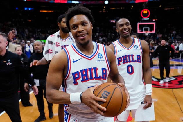 January 12, 2026, Toronto, On, CANADA: Philadelphia 76ers guard Kyle Lowry (7) looks on following second half NBA, Basketball Herren, USA basketball action against his former team, the Toronto Raptors, in Toronto, Monday, Jan. 12, 2026. Canada News - January 12, 2026 - ZUMAc35_ 20260112_zaf_c35_081 Copyright: xFrankxGunnx
