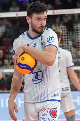 Aleksa Batak VfB Friedrichshafen, 8 , pensive, brooding, worried, pessimistic, 14 01 2026, Düren Germany , Volleyball, 1 Bundesliga Men, SWD Powervolleys Düren VfB Friedrichshafen xmhx