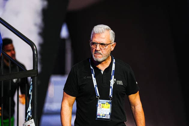 Paulo Pereira Portugal, Coach DEN, Portugal vs Romania, Handball, EHF European Championship 2026, Group B, Matchday 1, 16 01 2026 DEN, Portugal vs Romania, Handball, EHF European Championship 2026, Group B, Matchday 1, 16 01 2026 Herning Copyright: xEibner-Pressefoto MarcelxvonxFehrnx EP_MFN