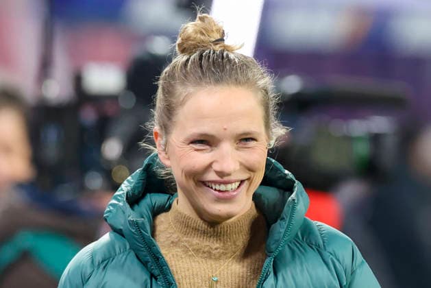 Expert Tabea Kemme Sky smiles, Bundesliga, RB Leipzig v FC Bayern Munich, Red Bull Arena, January 17, 2026 in Leipzig, Germany Photo by Marco Steinbrenner DeFodi Images Expert Tabea Kemme Sky smiles, Bundesliga, RB Leipzig v FC Bayern Munich, Red Bull Arena, January 17, 2026 in Leipzig, Germany Photo by Marco Steinbrenner DeFodi Images DFL regulations prohibit any use of photographs as image sequences and or quasi video